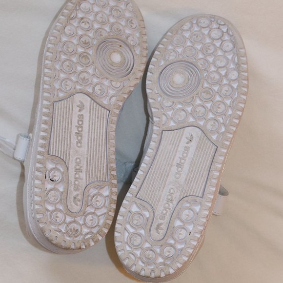 Adidas Originals Forum Low in White Size 6 (Women) - Picture 5 of 9